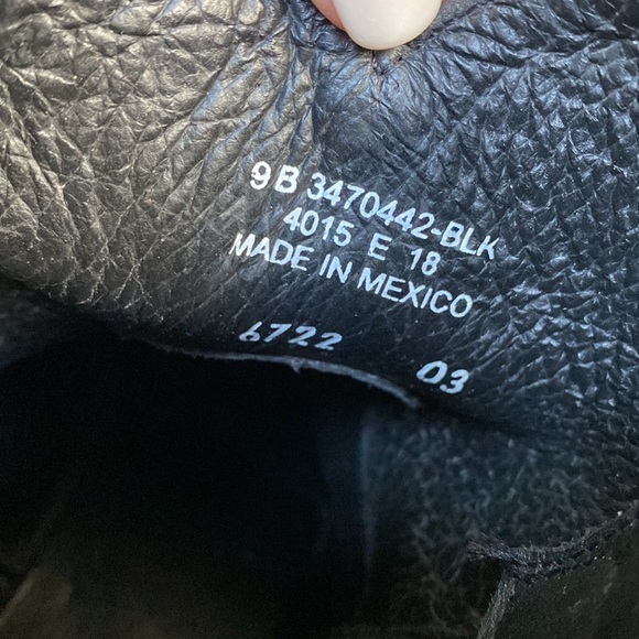 Frye Billy Stud Short Black Leather Boots Size 9 - Picture 9 of 17